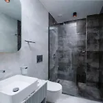 Q'in Homes Φετιγιέ